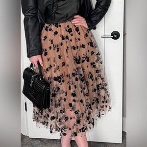 Women's 3D Posy Double-Layered Mesh Midi Skirt Size L/XL